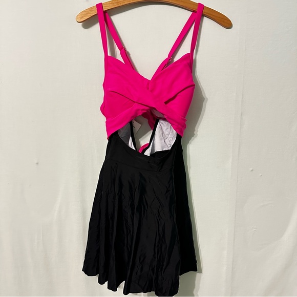 B2Prity Other - NEW B2Prity Bright Pink Black Womens Large 1 Piece Cut Out Skirt Brief Adj Strap